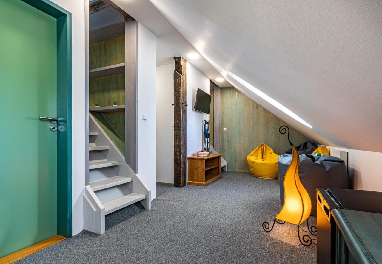 Wellness Hotel Zamecek Jetřichovice 外观 照片