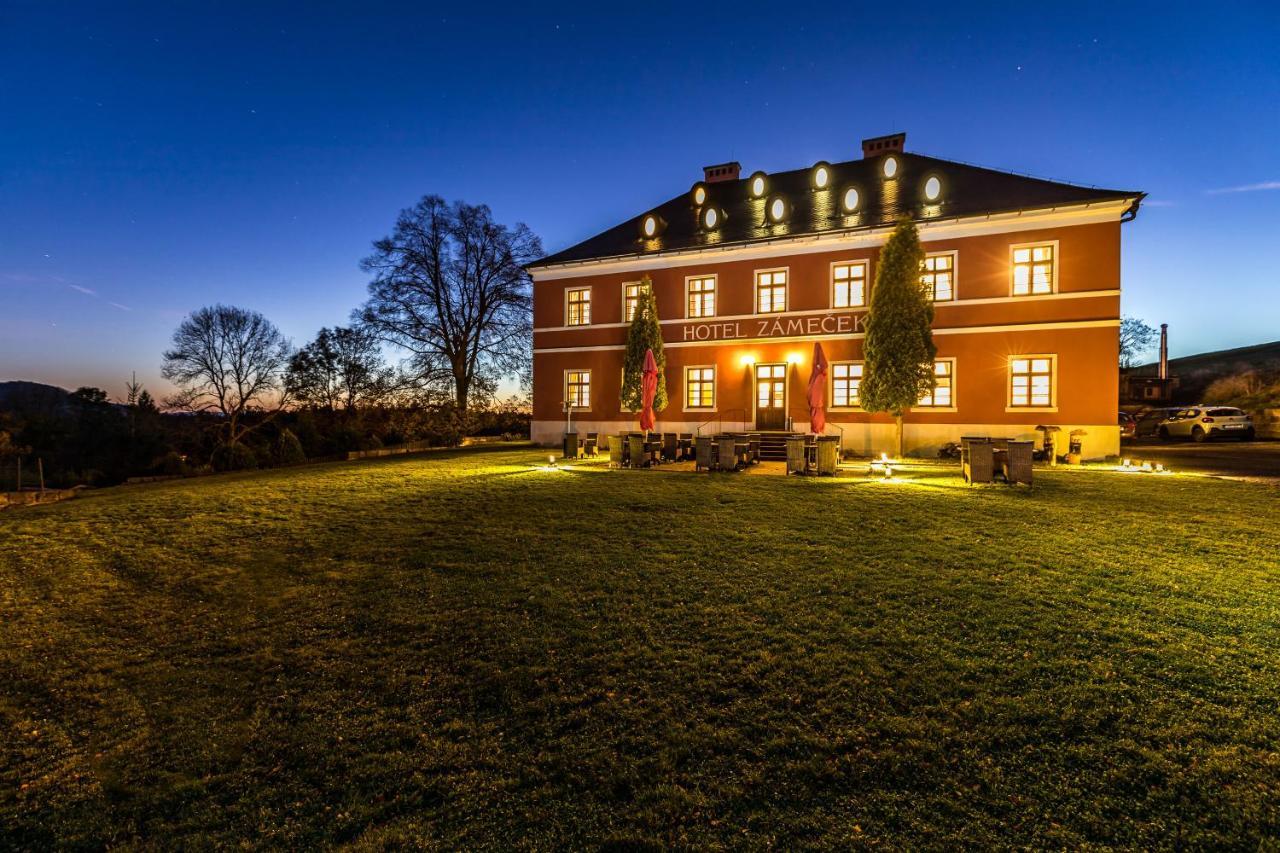 Wellness Hotel Zamecek Jetřichovice 外观 照片