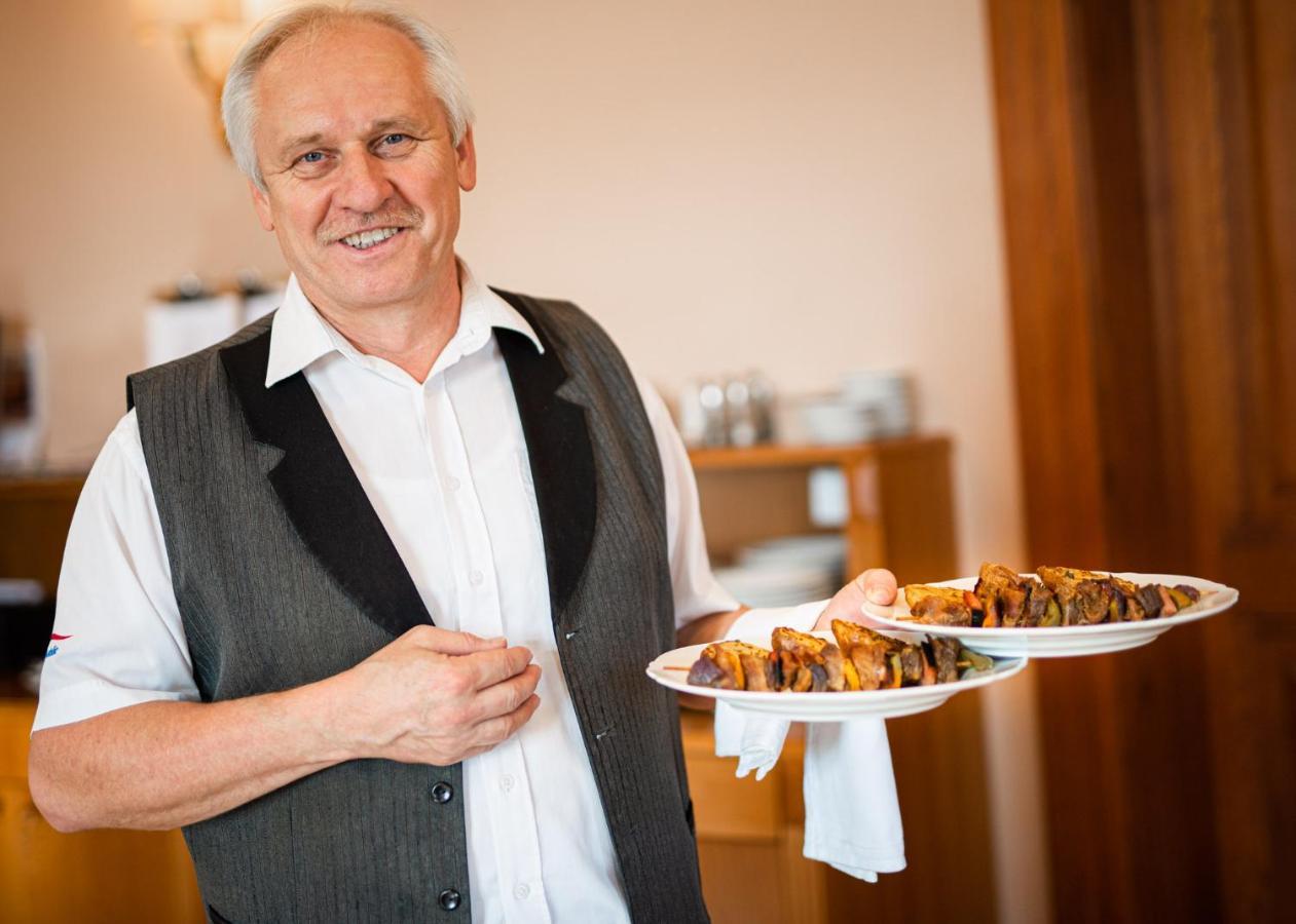 Wellness Hotel Zamecek Jetřichovice 外观 照片