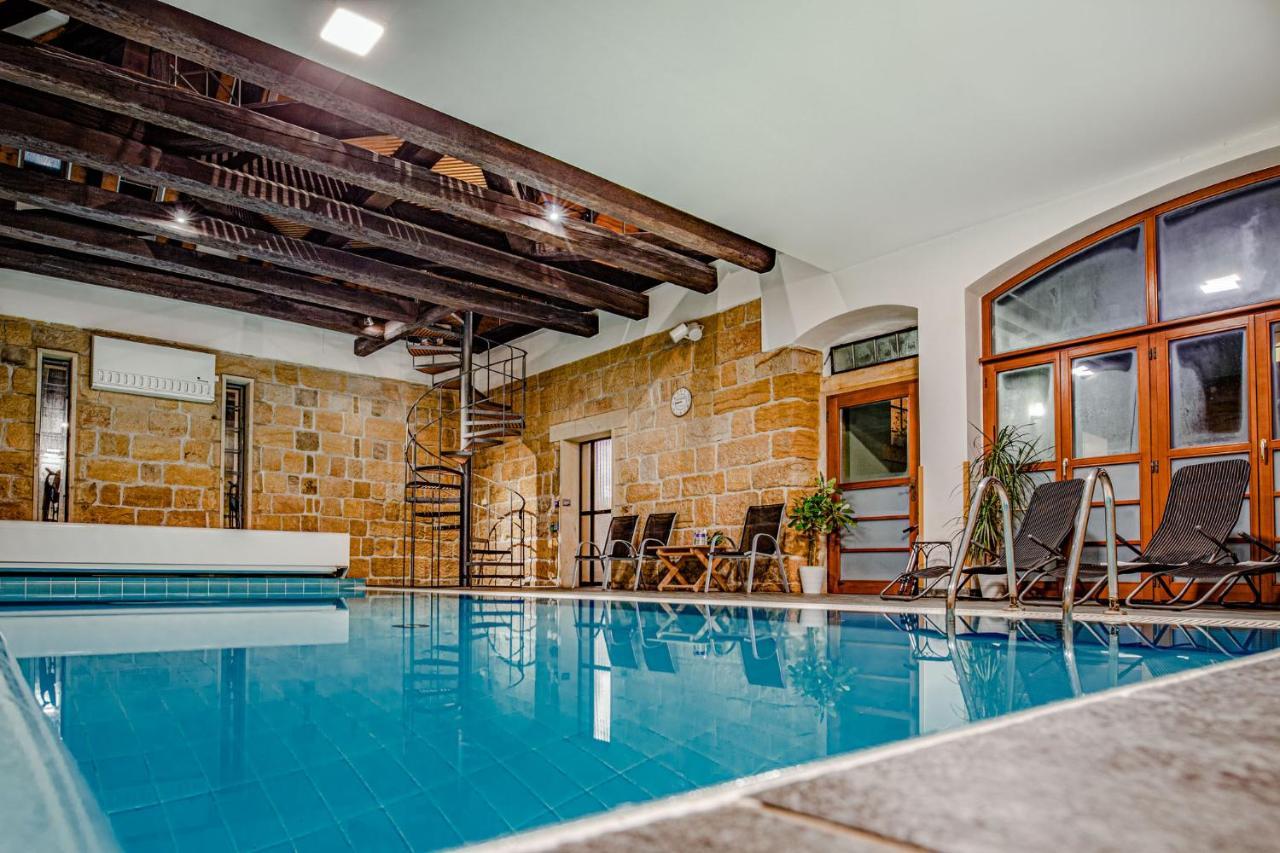 Wellness Hotel Zamecek Jetřichovice 外观 照片