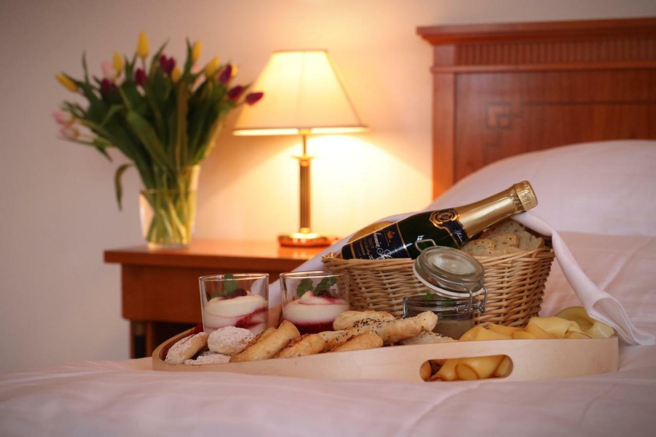 Wellness Hotel Zamecek Jetřichovice 外观 照片
